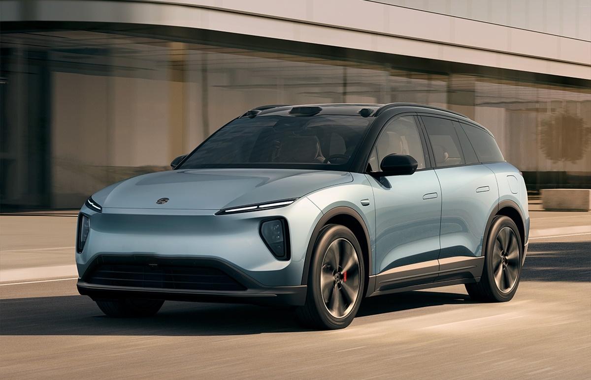 NIO EL6
