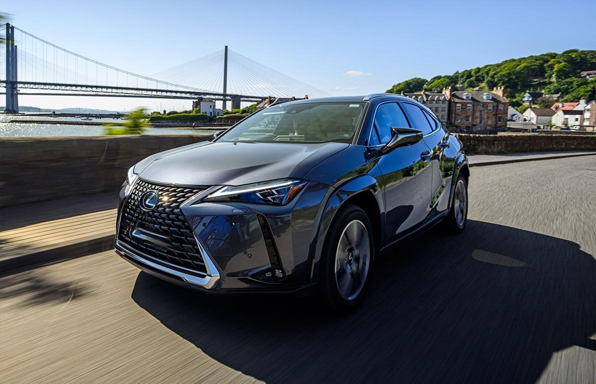 Lexus UX