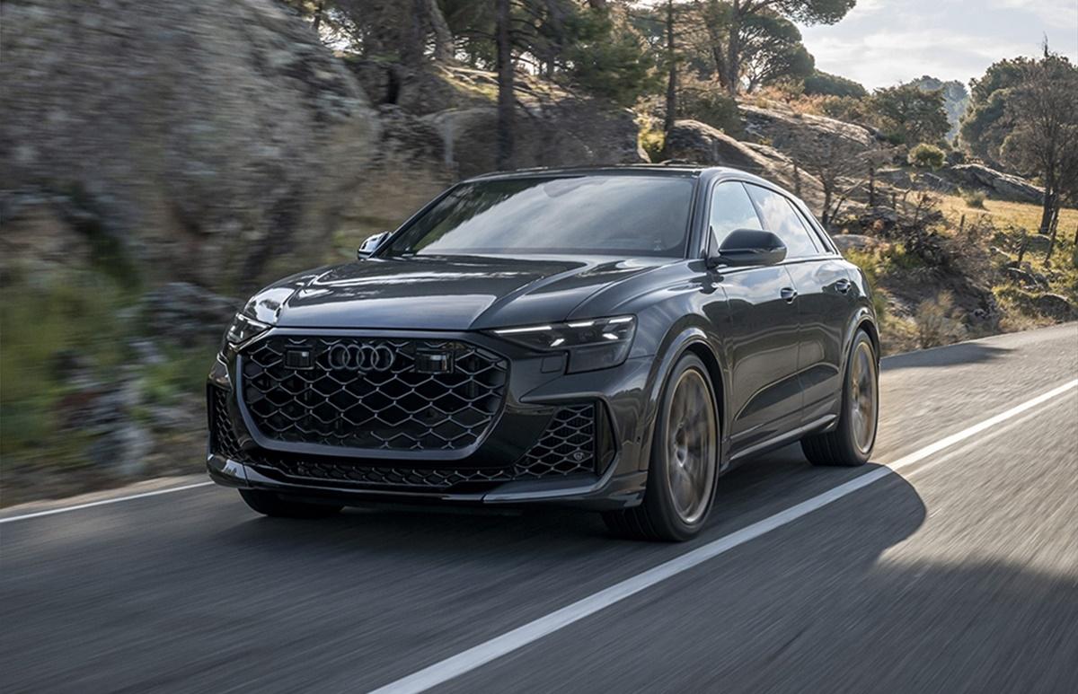 Audi RSQ8