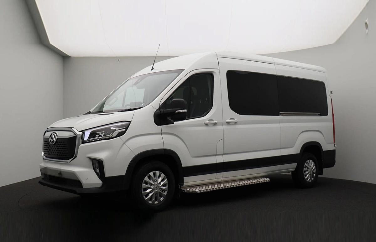 Maxus eDeliver 9 People