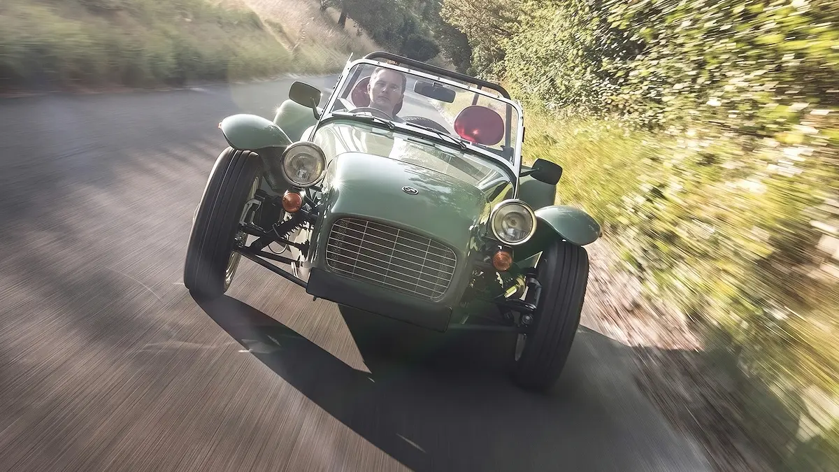 Caterham Seven 2.0 485 174kW 2d