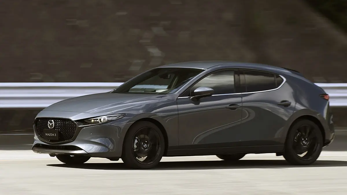 Mazda 3 2.5 Mhev Skyactiv-G Centre-Line 103kW 5d