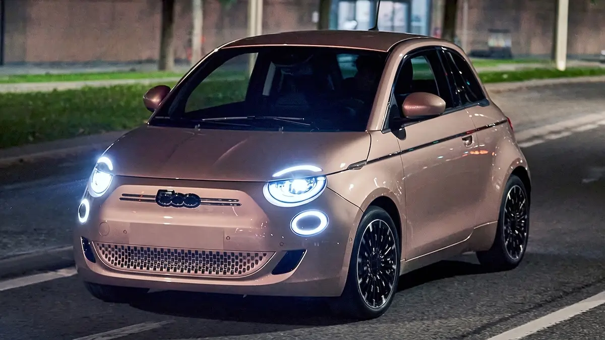 Fiat 500E 3+1 42kWh EV Icon 87kW Aut 4d