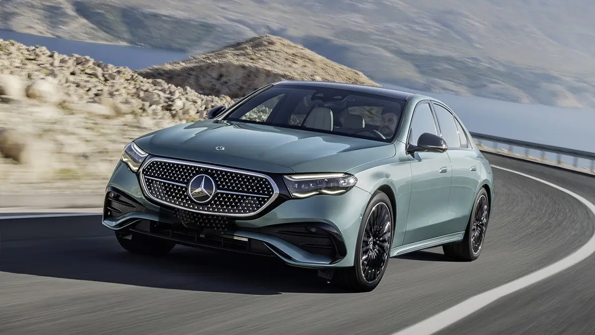 Mercedes E-klasse 300e Phev Business Solution Luxury 230kW 9g-Tronic Aut 4d
