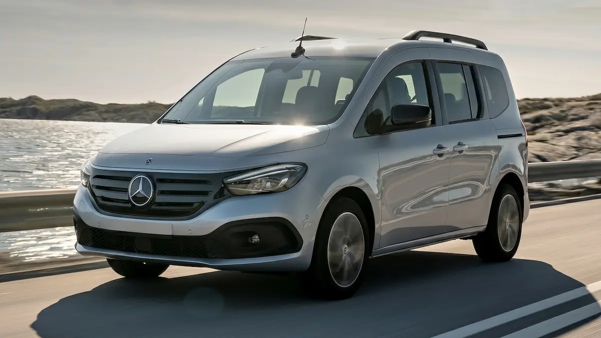 Mercedes EQT 45kWh EV 200 L1 Premium Plus 90kW Aut 5d