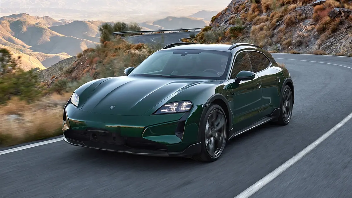 Porsche Taycan Cross Turismo 105kWh EV 320kW Aut . 5d