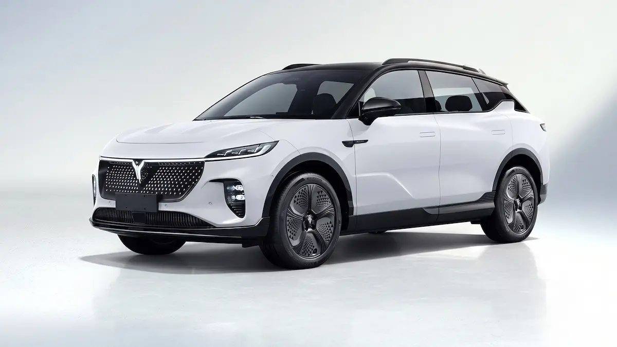 Voyah Courage 80kWh EV Performance Edition 4wd 320kW Aut 5d