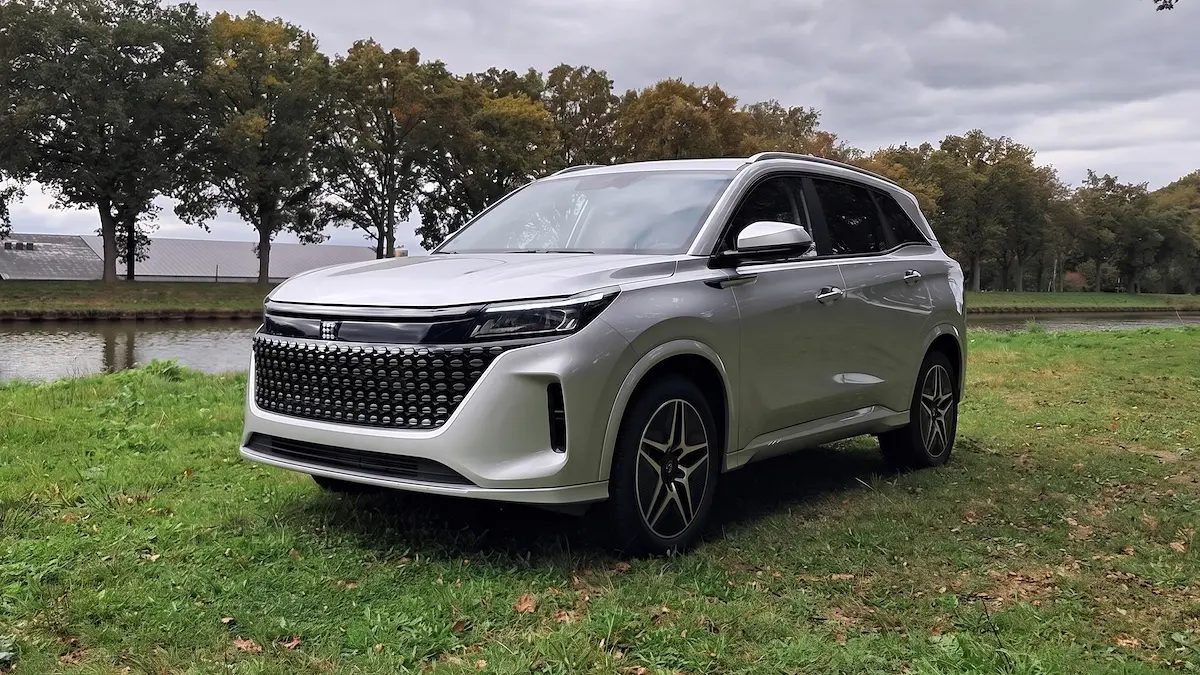 DFSK E5 1.5 Phev 211kW Aut 5d