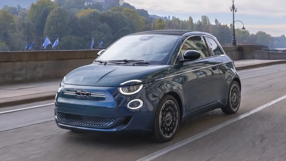 Fiat 500 3+1 1.0 Mhev Icon 48kW 4d