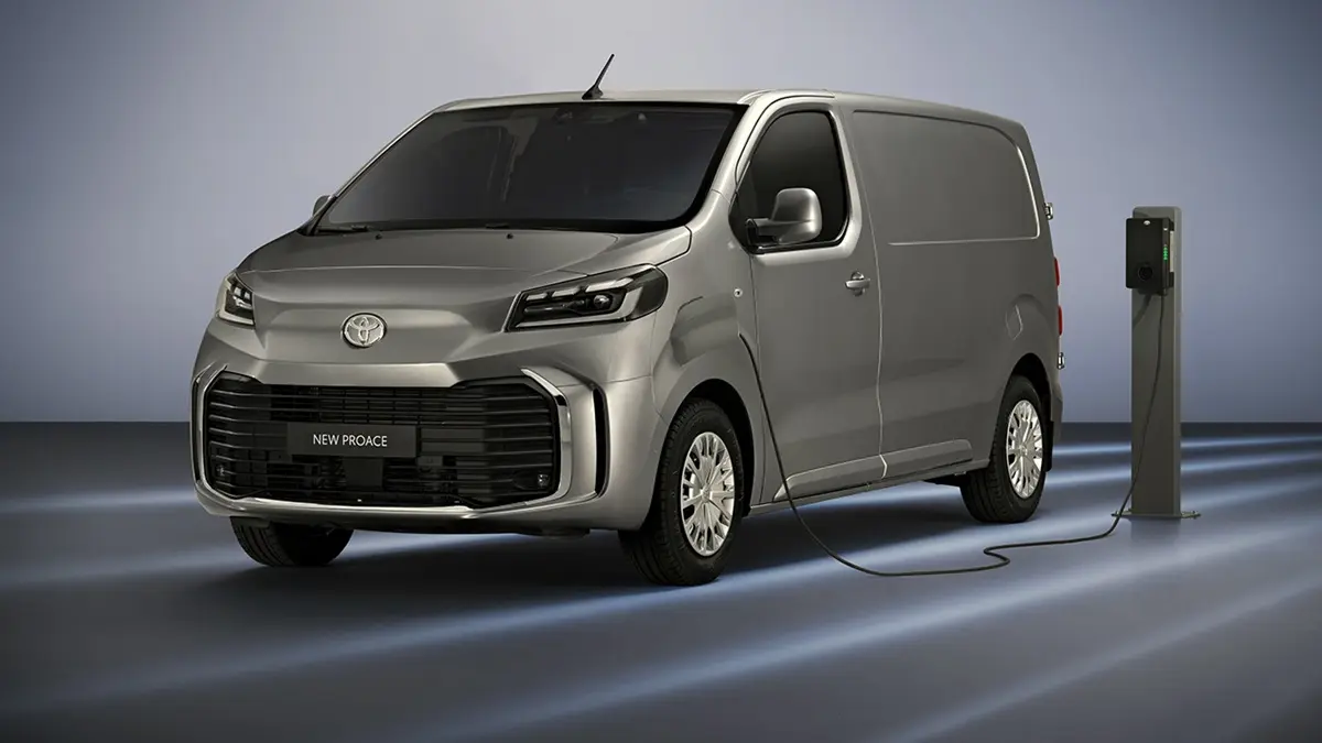 Toyota ProAce Worker 50kWh EV Truck Challenger Standard Range 100kW Aut