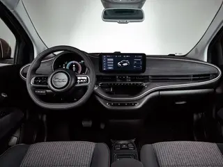 Fiat 500E 3+1 42kWh EV Icon 87kW Aut 4d