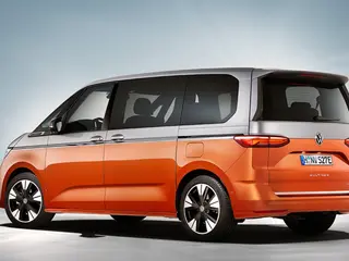 Volkswagen Multivan 1.5 Phev L1 Economy Business 4motion 180kW Dsg-6 Aut 5d