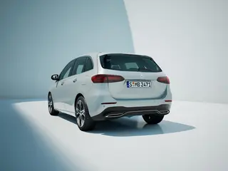 Mercedes B-klasse 180 Mhev Business Solution 110kW 7g-Dct Aut  5d