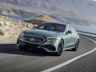 Mercedes E-klasse 300e Phev Business Solution Luxury 230kW 9g-Tronic Aut 4d