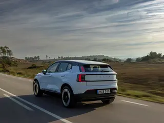 Volvo EX30 69kWh EV P3 Long Range Plus Europa 110kW Aut 5d