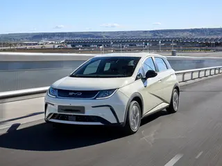 BYD Dolphin 60.4kWh EV Design 150kW Aut 5d