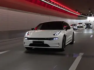 Zeekr 001 100kWh EV Dual Motor Performance Awd 400kW Aut 5d