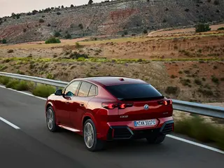 BMW iX2 64.8kWh EV Edrive 20 150kW Aut 5d
