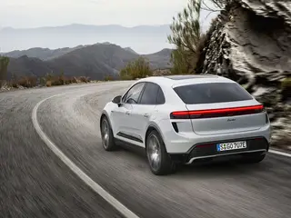 Porsche Macan 100kWh EV Turbo 470kW Aut 5d
