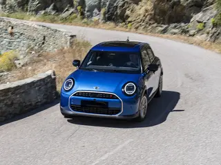 Mini Cooper 1.5 One Essential 90kW Dct Aut 5d