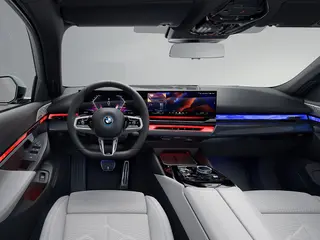 BMW i5 touring 81.2kWh EV Edrive 40 250kW Aut 5d