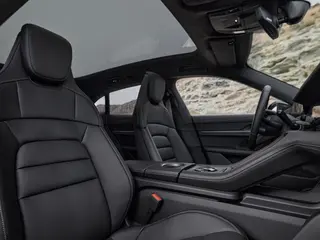 Porsche Taycan Cross Turismo 105kWh EV 320kW Aut . 5d