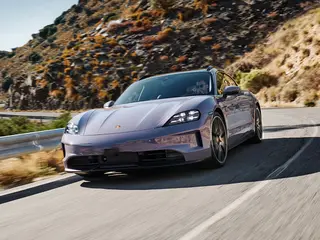 Porsche Taycan Sport Turismo 105kWh EV 4s Black Edition 440kW Aut . 5d
