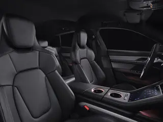 Porsche Taycan Sport Turismo 105kWh EV 4s Black Edition 440kW Aut . 5d