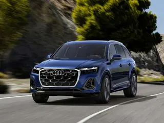 Audi Q7 4.0tfsi Sq7 Quattro 373kW Tiptronic Aut 5d