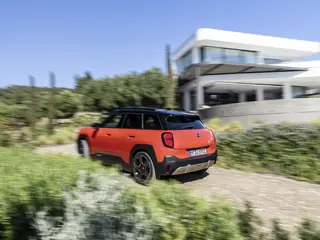 Mini Aceman 42.5kWh EV E Favoured Pakket L 135kW Aut 5d