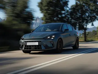 Cupra Leon 1.5tsie Phev Vz Tribe Edition 200kW 6-Dsg Aut 5d