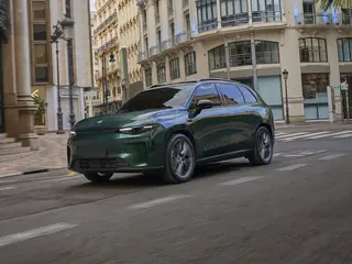 Leapmotor C10 1.5 Phev Reev Design 158kW Aut 5d