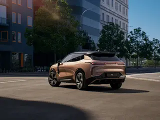 Lynk & Co 08 1.5 Phev Core 257kW Aut 5d