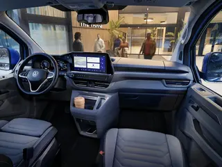 Volkswagen Caravelle 71kWh EV L1h1 34  Style 4motion 100kW Aut 4d