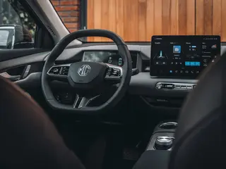 MG MGS5 EV 64kWh EV Luxury Long Range 170kW Aut 5d