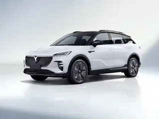 Voyah Courage 80kWh EV Performance Edition 4wd 320kW Aut 5d