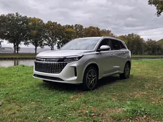 DFSK E5 1.5 Phev 211kW Aut 5d