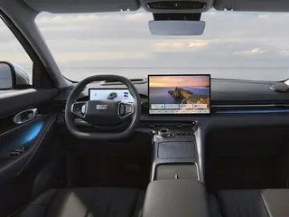 Geely E5 60.2kWh EV Pro 160kW Aut 5d