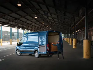 Ford Transit 2.0tdci 350 L2h2 Trend 96kW 