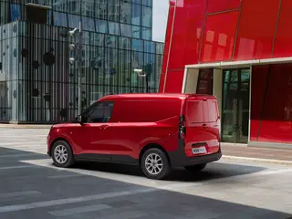 Ford Transit Courier 46kWh EV Limited 100kW Aut
