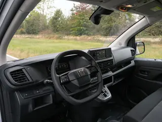 Fiat Scudo 50kWh EV 100kW Aut