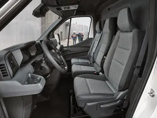 Nissan Interstar 87kWh EV L3h2 3.5t Business 105kw Aut