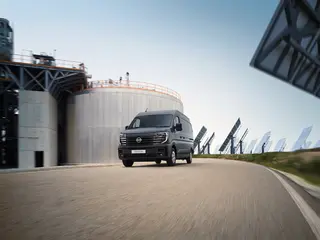 Nissan Interstar 87kWh EV L2 T35 Business 105kw Aut