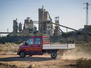 Volkswagen Crafter 2.0tdi L4 3500 Highline 120kW  Rwd El 