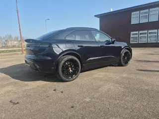 Porsche Macan 100kWh EV 4 300kW Aut 5d