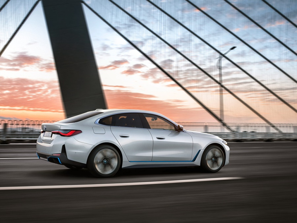 De beste zakelijke leasedeal voor BMW i4 83.9kWh ev edrive 40 250kW aut ...
