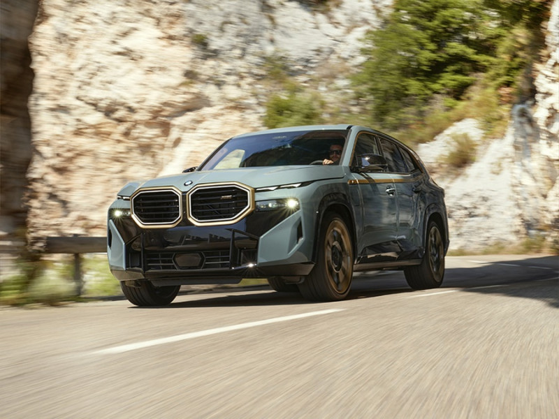 BMW XM