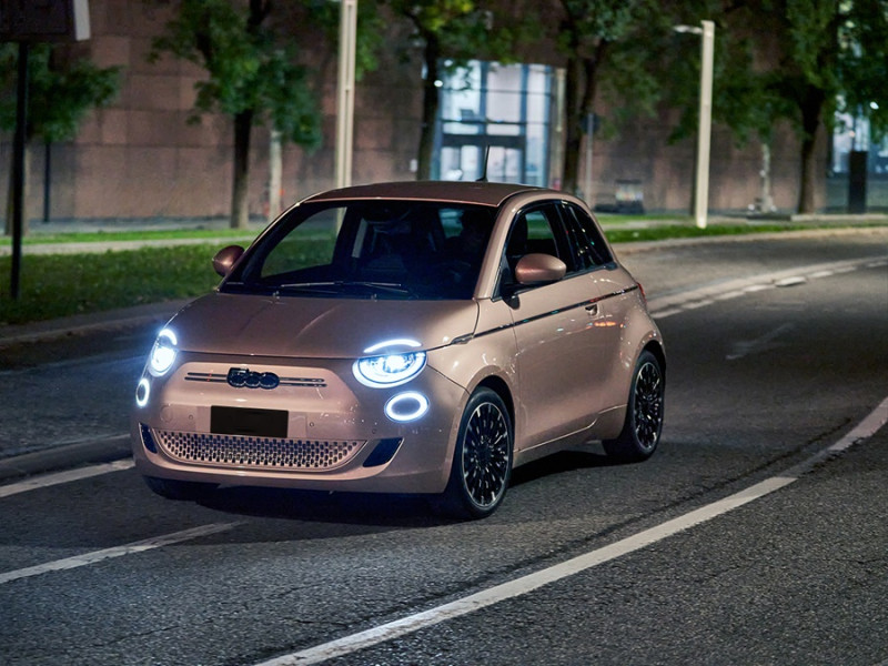 Fiat 500E 3+1