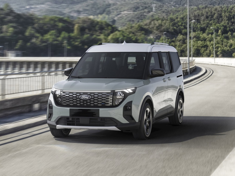 Ford E-Tourneo Courier