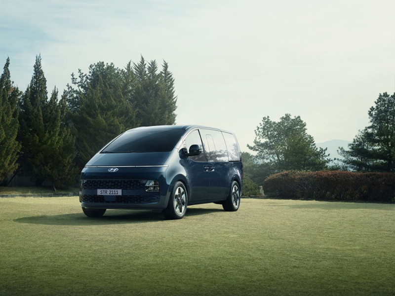 Hyundai Staria